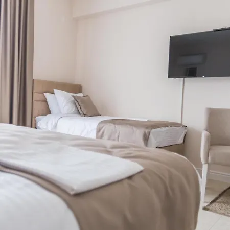 Apart Otel A Klub Mrcajevci