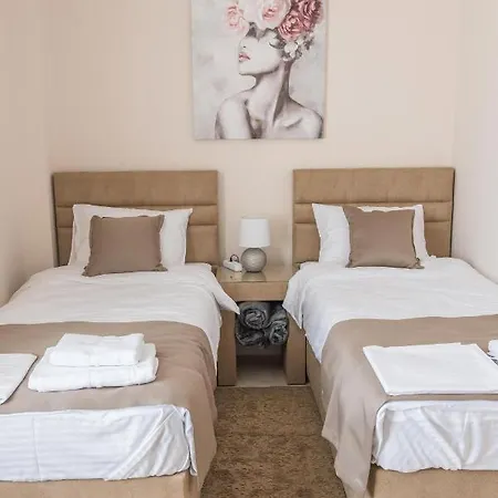 Apart Otel A Klub Mrcajevci