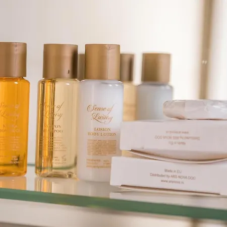 Ξενοδοχείο με διαμερίσματα A Klub *