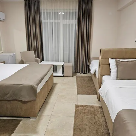 A Klub Apart Otel *